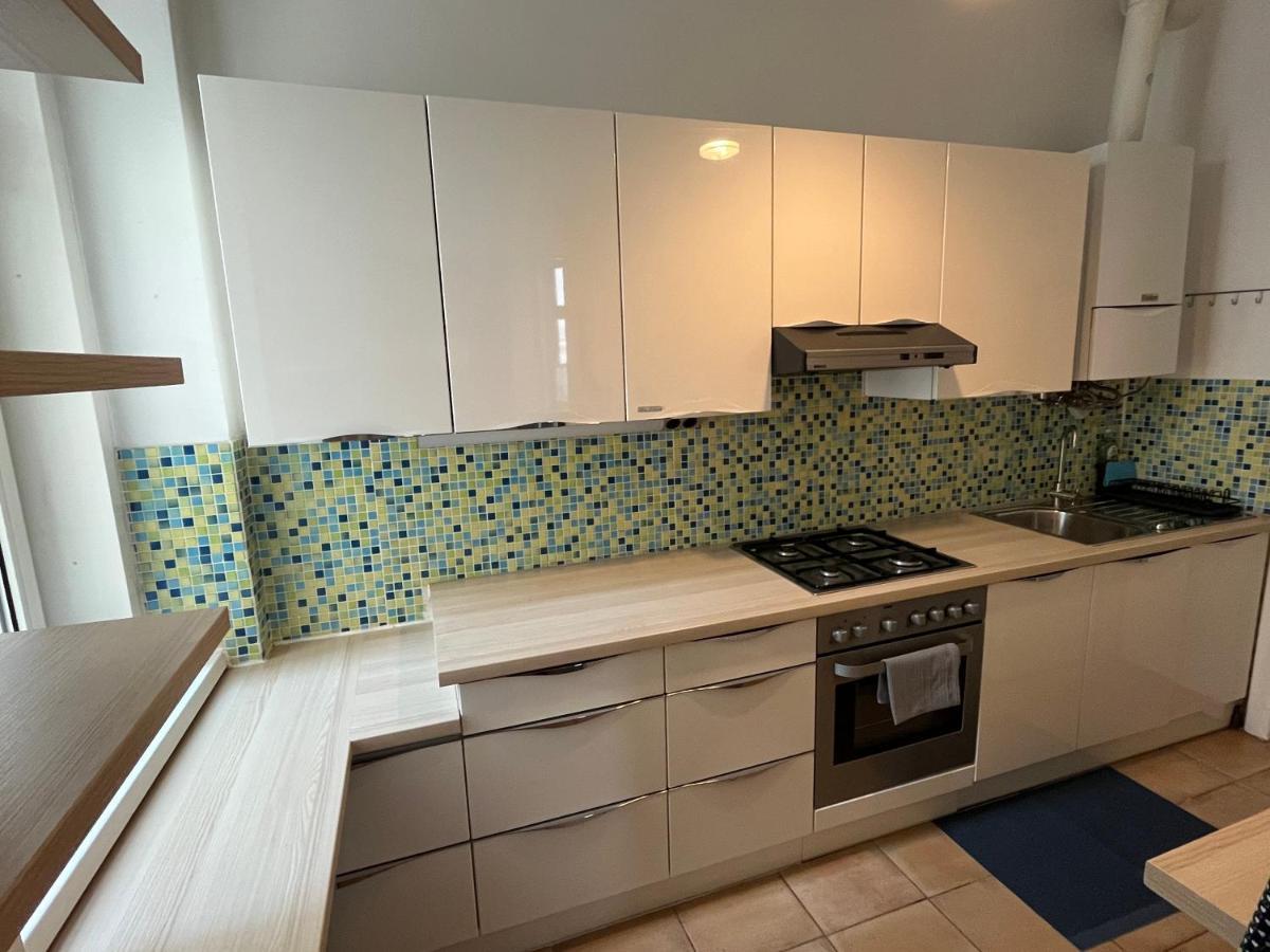 Stylish Apt Near Urania 1Br Lägenhet Wien Exteriör bild